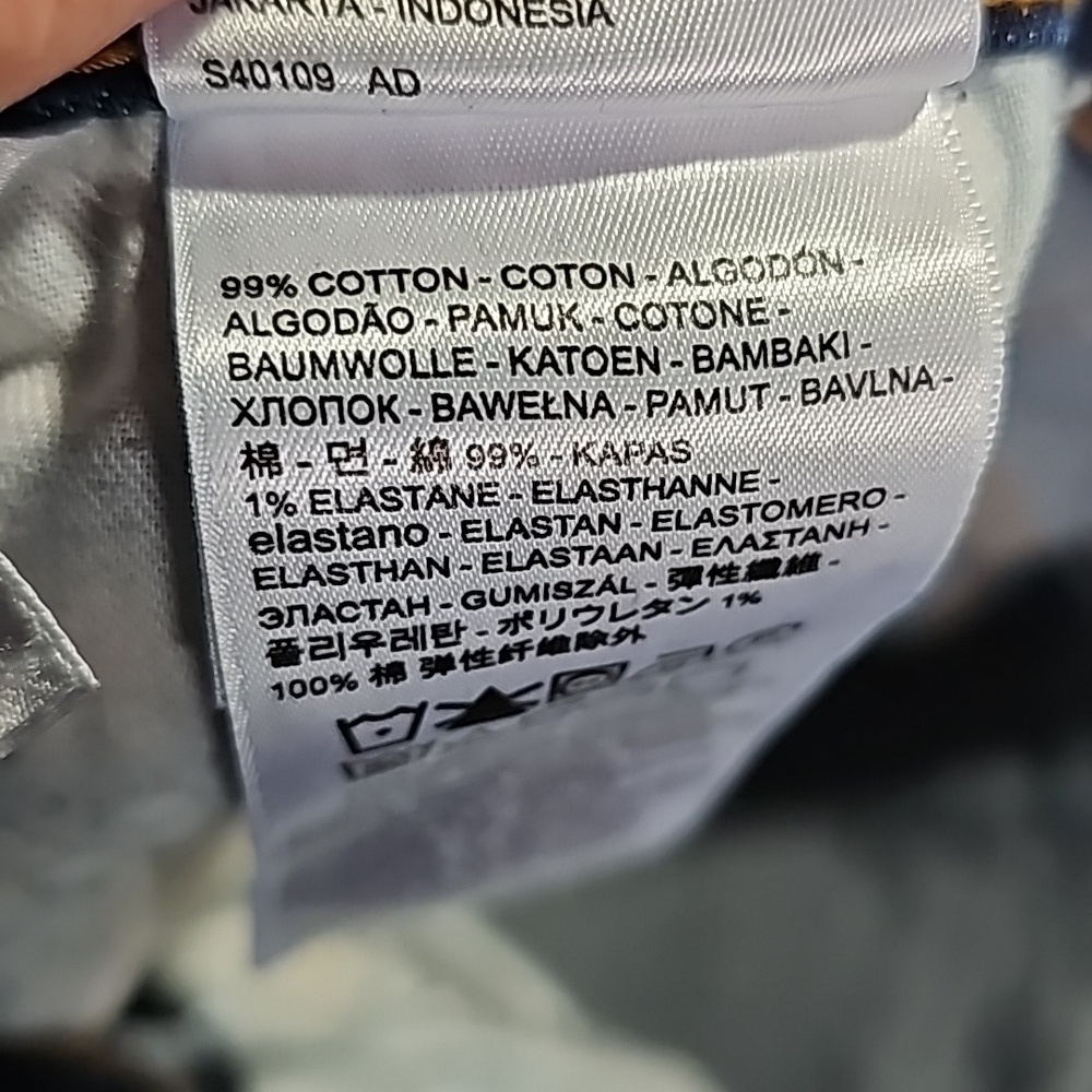 Levi's 512 dark wash 30x32 slim jeans - Picture 7 of 7